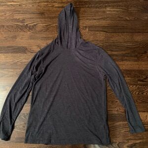 Legend lightweight hoodie